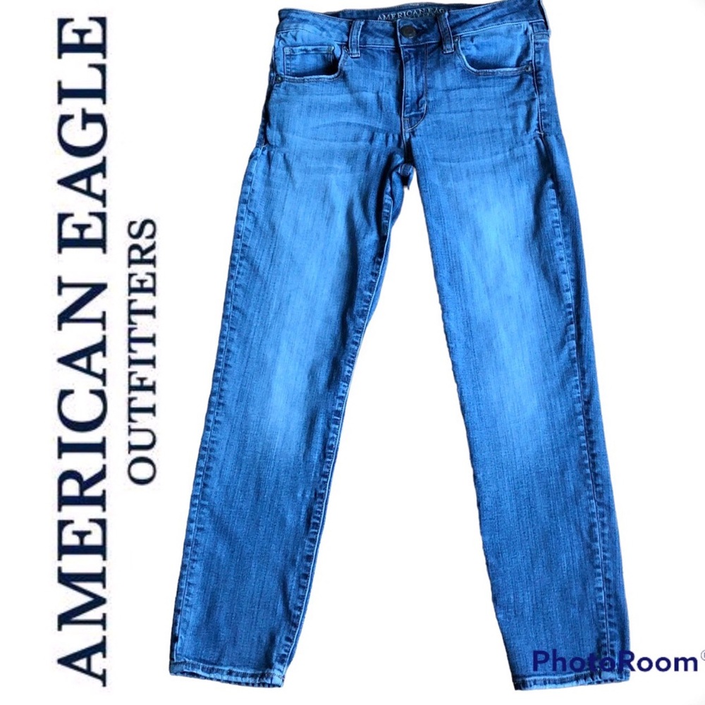 AMERICAN EAGLE Skinny Jeans Super Stretch Distressed Blue Size 6 Short Women’s